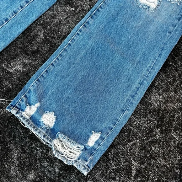 We The Free Light Denim Distressed Flare Jeans size 28 EUC - Picture 3 of 9